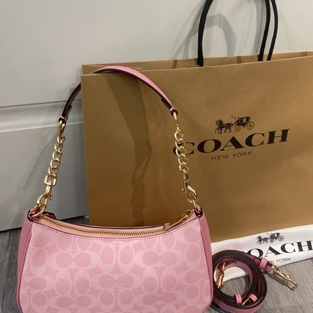 👒Coach CEA20 Teri Shoulder Bag - Gold/Powder Pink Charms - Picture 2 of 9